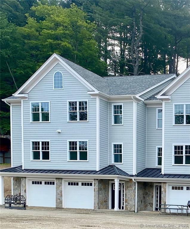 property at 24 Glen Rd