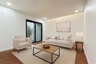 1625 Merry Oaks Rd in Charlotte, NC - Building Photo - Building Photo