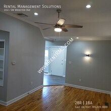 1041 SW Webster Ave in Topeka, KS - Building Photo - Building Photo