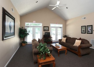 Ridgeview Apartments in Statesville, NC - Building Photo - Interior Photo