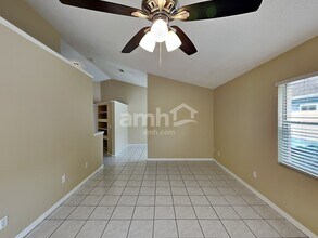 9917 Dean Oaks Ct in Orlando, FL - Building Photo - Building Photo