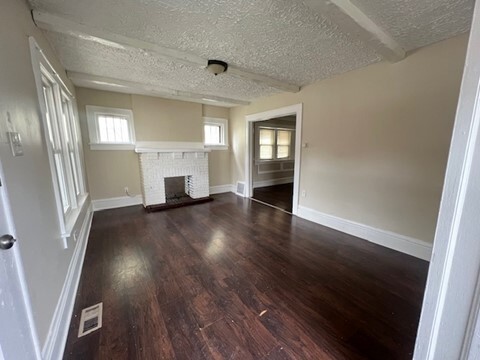 87 W Cuyahoga Falls Ave in Akron, OH - Building Photo - Building Photo