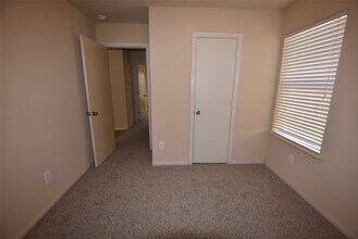 7906 Big Oak Dr in Texas City, TX - Building Photo - Building Photo