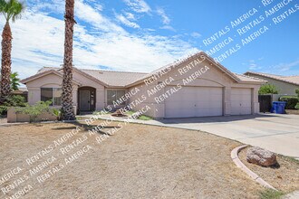 5515 E Farmdale Ave in Mesa, AZ - Building Photo - Building Photo