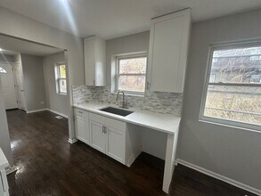 11350 S Aberdeen St in Chicago, IL - Building Photo - Building Photo