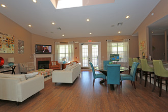 Sweetwater in Dade City, FL - Foto de edificio - Interior Photo