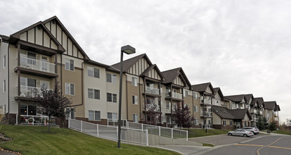 Calvanna Village in Okotoks, AB - Building Photo - Building Photo