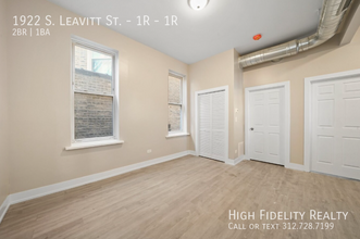 1922 S Leavitt St in Chicago, IL - Building Photo - Building Photo