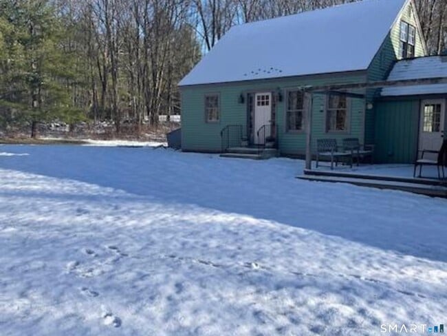 property at 415 Kent Hollow Rd