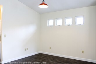 1121 Pismo St in San Luis Obispo, CA - Building Photo - Building Photo