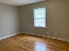 799 Rushmeade Rd, Unit R in Jackson, TN - Building Photo - Building Photo