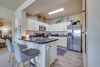 Cedar Ridge Apartments in Tulsa, OK - Building Photo - Interior Photo