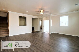 556 Mission De Oro Dr in Redding, CA - Building Photo - Building Photo