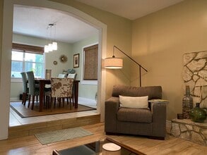 6293 Crestwood Dr in Tallahassee, FL - Building Photo - Building Photo