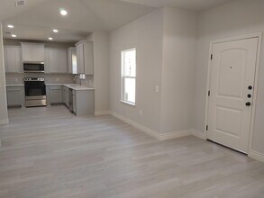 1000 Wooded Holw Ct in Weatherford, TX - Building Photo - Building Photo