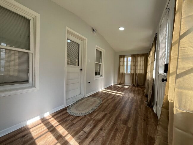 139 North Ave in Wauconda, IL - Building Photo - Building Photo