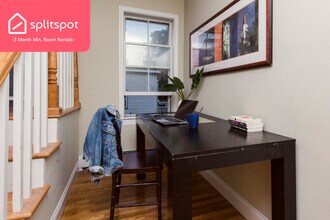 51 Clifton St, Unit Unit 2 in Cambridge, MA - Building Photo - Building Photo