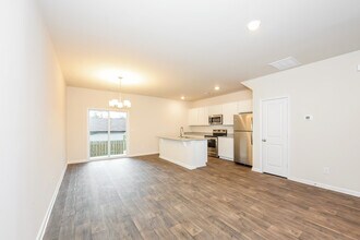 304 High Grv Wy in Columbia, SC - Building Photo - Building Photo