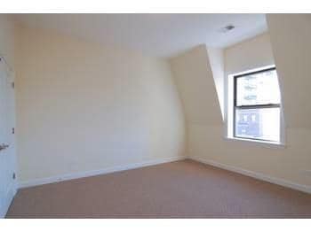 property at 4715 N Sheridan Rd
