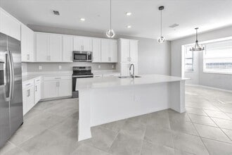 19140 Scallop Lp in Bradenton, FL - Building Photo - Building Photo