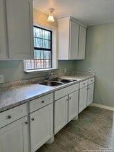 1218 NW 23rd St in San Antonio, TX - Building Photo - Building Photo