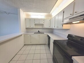 14850 Naranja Lakes Blvd in Homestead, FL - Foto de edificio - Building Photo