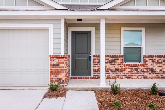 404 Dewberry Dr in Princeton, TX - Building Photo - Building Photo