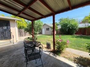 129 Maple St in Vacaville, CA - Building Photo - Building Photo