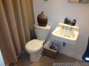 272 Newbury St, Unit 14 in Boston, MA - Building Photo - Building Photo