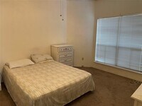 10146 Waterstone Dr photo'