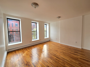 267 W 121st St-Unit -2 in New York, NY - Building Photo - Building Photo