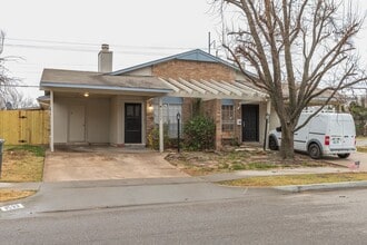 1533 S 112th E Ave in Tulsa, OK - Building Photo - Building Photo