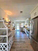 141 40th Ave NE in St. Petersburg, FL - Building Photo