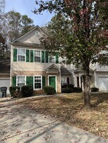 6647 Sunset Park in Rex, GA - Building Photo