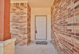7623 Willow School Dr in Spring, TX - Building Photo - Building Photo