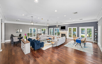 The Fairways in Columbia, SC - Foto de edificio - Building Photo