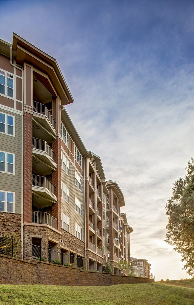 LangTree Lake Norman in Mooresville, NC - Building Photo - Building Photo