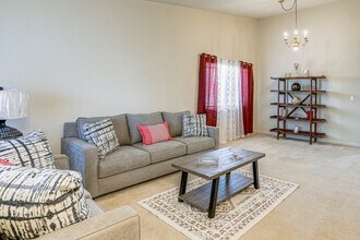 5773 Barbera Way in Vallejo, CA - Building Photo - Building Photo