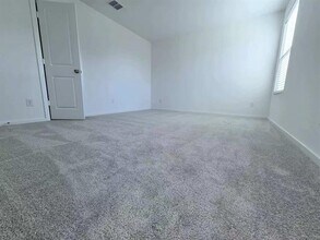 2052 Sulky Ln in Aubrey, TX - Building Photo - Building Photo