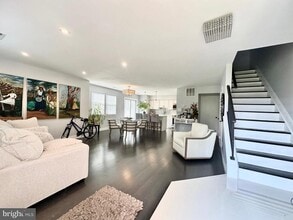 20010 Appledowre Cir in Germantown, MD - Building Photo - Building Photo