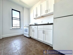 540 Fort Washington Avenue in New York, NY - Foto de edificio - Floor Plan