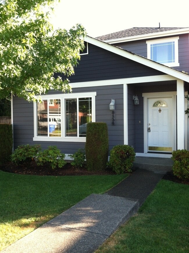 property at 8136 Westcott Ln SE