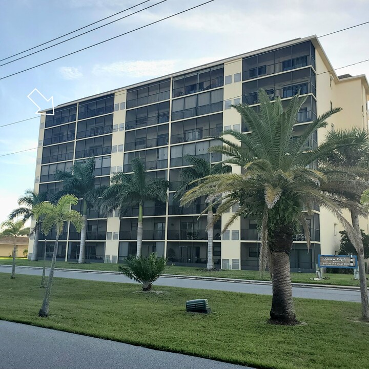 500 Palm Springs Blvd in Indian Harbour Beach, FL - Building Photo