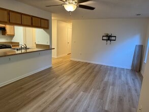 14201 Woolen Oak Ct, Unit 14201 Woolen Oak Court #2 in Aspen Hill, MD - Building Photo - Building Photo