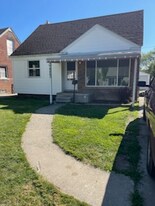 9863 Ruth Ave in Allen Park, MI - Building Photo