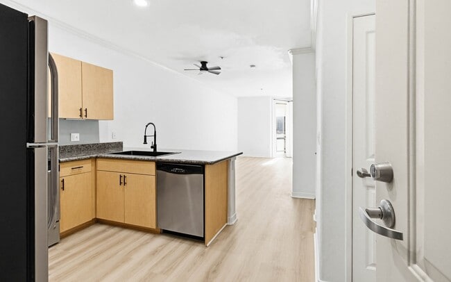 1501 Front St, Unit UNIT 442 PALERMO in San Diego, CA - Building Photo - Building Photo