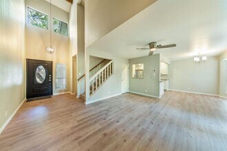 4404 Travis Country Cir in Austin, TX - Building Photo - Building Photo