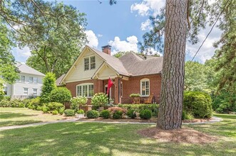 1878 Cambridge Ave in College Park, GA - Building Photo - Building Photo