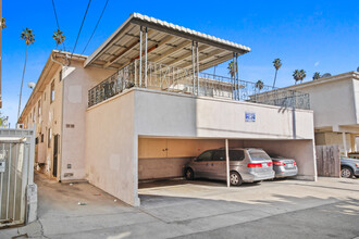 1511 Corinth Ave in Los Angeles, CA - Building Photo - Building Photo