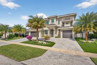 785 NE 70th St in Boca Raton, FL - Building Photo - Building Photo